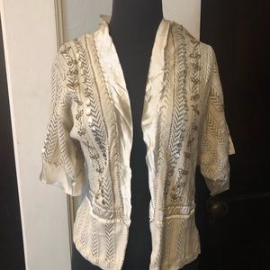 Gorgeous Anthro detailed sweater/shrug